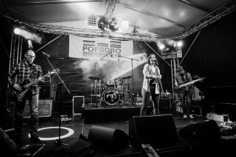 Bambus Orion - 2 seconds, 3 lights