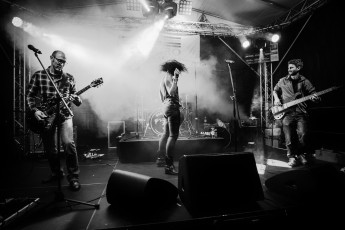 Bambus Orion - 2 seconds, 3 lights