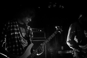 Destrukt, supporting Gewalt