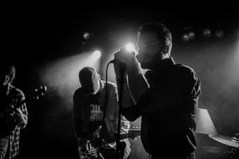 Destrukt, supporting Gewalt