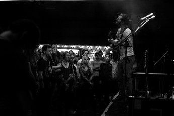 Jonathan Kluth - Jule in awe