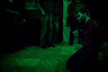 Destrukt, supporting Gewalt