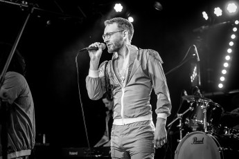 Too Big To Fail @ Represent Festival Reutlingen