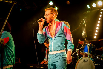 Too Big To Fail @ Represent Festival Reutlingen