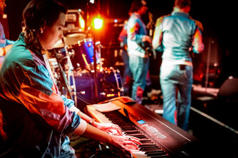 Too Big To Fail @ Represent Festival Reutlingen