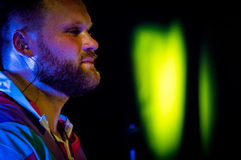 Too Big To Fail @ Represent Festival Reutlingen