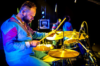 Too Big To Fail @ Represent Festival Reutlingen