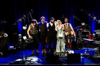 Gabby Young & Other Animals